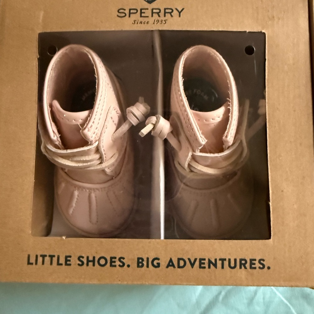 Sperry Light Pink baby Boots